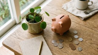 貯金は苦手だけど、買い物なら得意です
